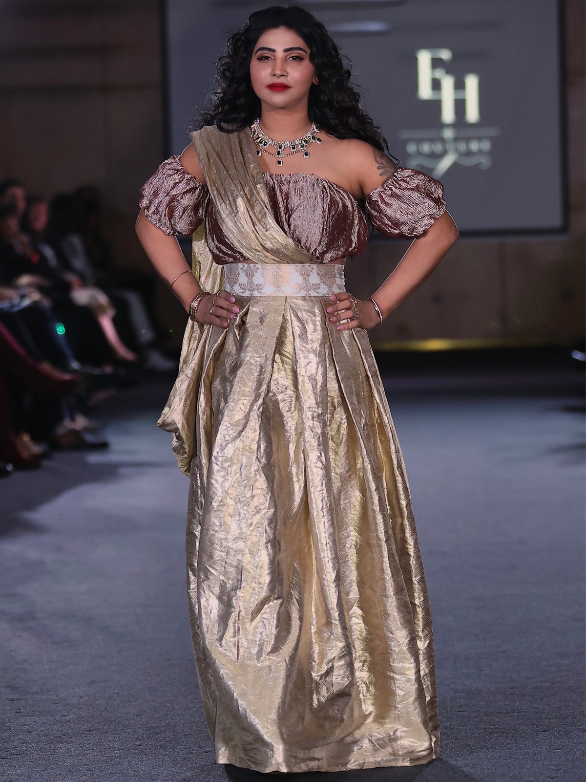SEALIAH — Look 1
